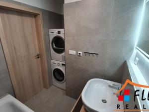 Pronájem bytu 2+kk, Frýdek-Místek, Nové Dvory-Podhůří, 61 m2