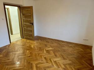 Prodej bytu 4+1, Tanvald, U Stadionu, 78 m2