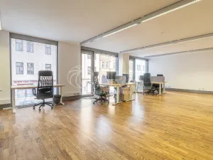 Prodej kanceláře, Praha - Žižkov, Prokopova, 347 m2