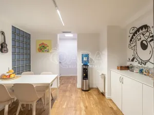 Prodej kanceláře, Praha - Žižkov, Prokopova, 347 m2