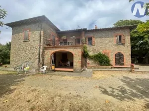 Prodej zemědělské usedlosti, Arezzo, Itálie, 300 m2