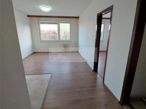 Pronájem bytu 2+kk, Praha, Leopoldova, 41 m2
