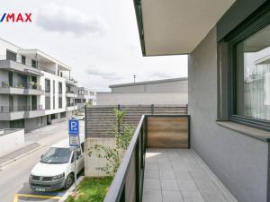 Pronájem bytu 2+kk, Praha - Vinohrady, Perucká, 45 m2