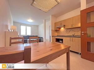 Pronájem bytu 2+kk, Ostrava, Jiřího Trnky, 45 m2