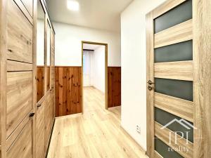 Pronájem bytu 2+kk, Praha - Střížkov, Šluknovská, 39 m2