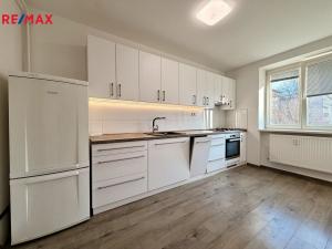 Pronájem bytu 1+1, Ostrava - Poruba, Čs. exilu, 40 m2