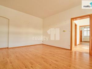 Pronájem bytu 2+1, Liberec - Liberec III-Jeřáb, Barvířská, 65 m2