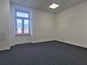 Pronájem kanceláře, Chrudim, Masarykovo náměstí, 19 m2