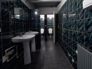 Pronájem obchodního prostoru, Chodov, Tovární, 198 m2