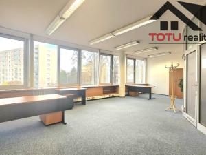 Pronájem kanceláře, Chrudim, Palackého třída, 67 m2