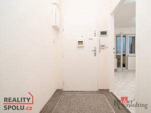 Pronájem bytu 1+1, Praha - Nusle, Družstevní ochoz, 40 m2