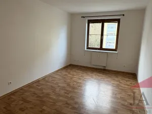 Prodej bytu 3+1, Sušice - Sušice II, Kaštanová, 87 m2