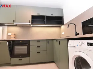 Pronájem bytu 2+1, Olomouc - Klášterní Hradisko, Černá cesta, 43 m2