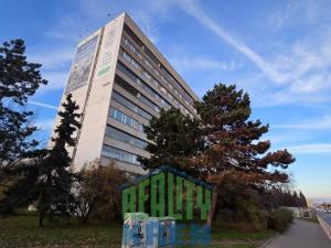 Prodej bytu 2+kk, Praha - Prosek, Prosecká, 41 m2