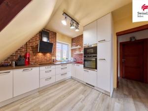 Prodej bytu 3+1, Trutnov, Žižkova, 98 m2