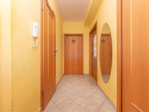 Pronájem bytu 2+kk, Praha - Kolovraty, Preislerova, 55 m2