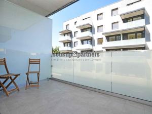 Prodej bytu 1+kk, Praha, Návarovská, 34 m2