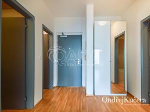 Pronájem bytu 2+kk, Praha - Vinohrady, Korunní, 69 m2