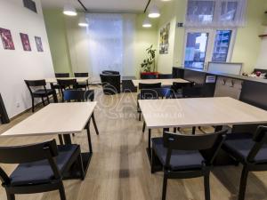 Pronájem restaurace, Praha - Čakovice, Theinova, 187 m2