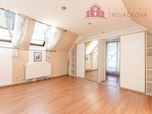 Prodej rodinného domu, Rožnov pod Radhoštěm, Na zahradách, 260 m2