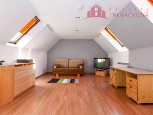 Prodej rodinného domu, Rožnov pod Radhoštěm, Na zahradách, 260 m2