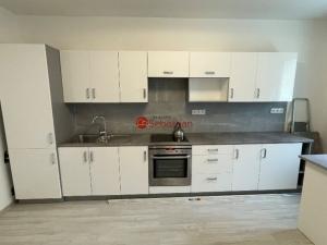 Pronájem bytu 3+1, Děčín, Čsl. partyzánů, 75 m2