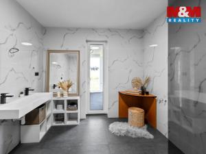 Prodej rodinného domu, Ledce, 216 m2