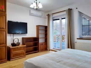 Pronájem rodinného domu, Pětihosty, 350 m2