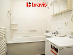 Pronájem bytu 2+kk, Brno - Bohunice, Spodní, 44 m2