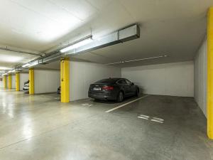 Pronájem bytu 3+kk, Praha - Břevnov, Šlikova, 110 m2