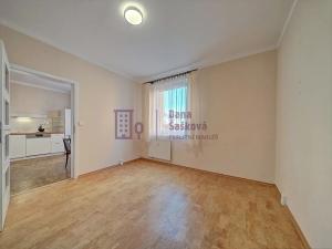 Prodej bytu 4+1, Jindřichův Hradec, Kosmonautů, 87 m2