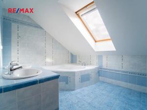 Prodej rodinného domu, Dolní Bousov, V Končinách, 146 m2