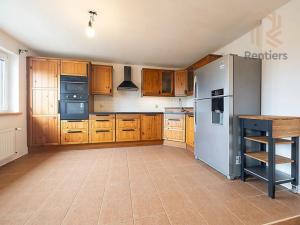 Prodej bytu 3+kk, Praha - Běchovice, Českobrodská, 95 m2