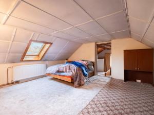 Prodej rodinného domu, Milovice - Benátecká Vrutice, 300 m2