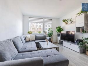 Prodej bytu 3+1, Praha - Újezd nad Lesy, Žárovická, 68 m2