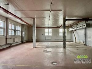 Pronájem skladu, Uherské Hradiště, Sokolovská, 1100 m2