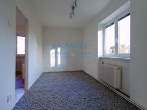 Pronájem bytu 3+1, Roudnice nad Labem, Kpt. Jaroše, 58 m2