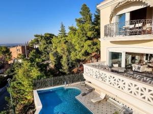 Prodej vily, Anatoliki Attiki,Řecko, 1285 m2