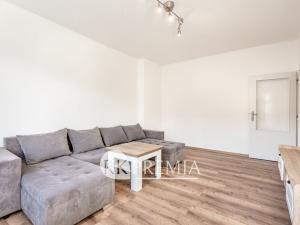 Pronájem bytu 2+1, Teplice - Řetenice, V břízkách, 50 m2