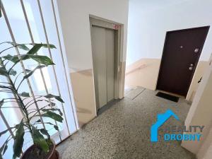 Prodej bytu 3+1, Děčín, Dvořákova, 73 m2