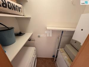 Pronájem bytu 1+kk, Praha - Libeň, Nad Okrouhlíkem, 45 m2