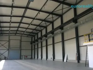Pronájem skladu, Mariánské Lázně, třída Vítězství, 300 m2