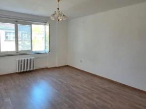 Pronájem bytu 2+1, Praha - Vinohrady, náměstí Jiřího z Lobkovic, 70 m2