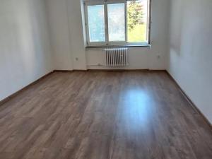 Pronájem bytu 2+1, Praha - Vinohrady, náměstí Jiřího z Lobkovic, 70 m2