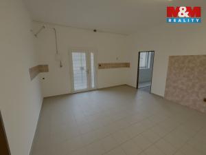 Pronájem skladu, Hostomice, Tyršovo náměstí, 220 m2