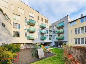 Pronájem bytu 2+kk, 42 m2