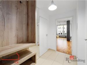 Pronájem bytu 2+kk, Praha - Smíchov, Švédská, 42 m2