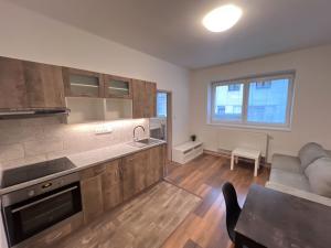 Pronájem bytu 2+kk, Náchod, Žižkova, 42 m2