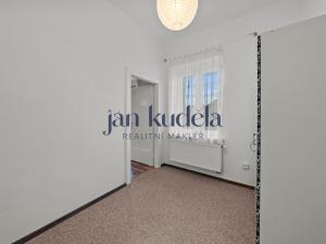 Pronájem bytu 3+1, Brno, Krkoškova, 85 m2