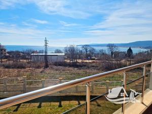 Prodej bytu 2+kk, Bjala, Bulharsko, 68 m2